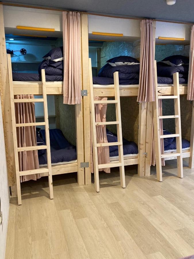Cloud Sharing Hotel Hakata 1 Guesthouse Dormitory Fukuoka  Exteriör bild